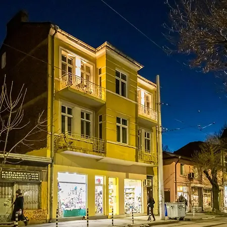 North 21 - Brand New Modern 1bd In Center By Flat Mаnager