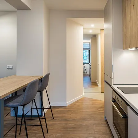 North 21 - Brand New Modern 1bd In Center By Flat Mаnager Apartment